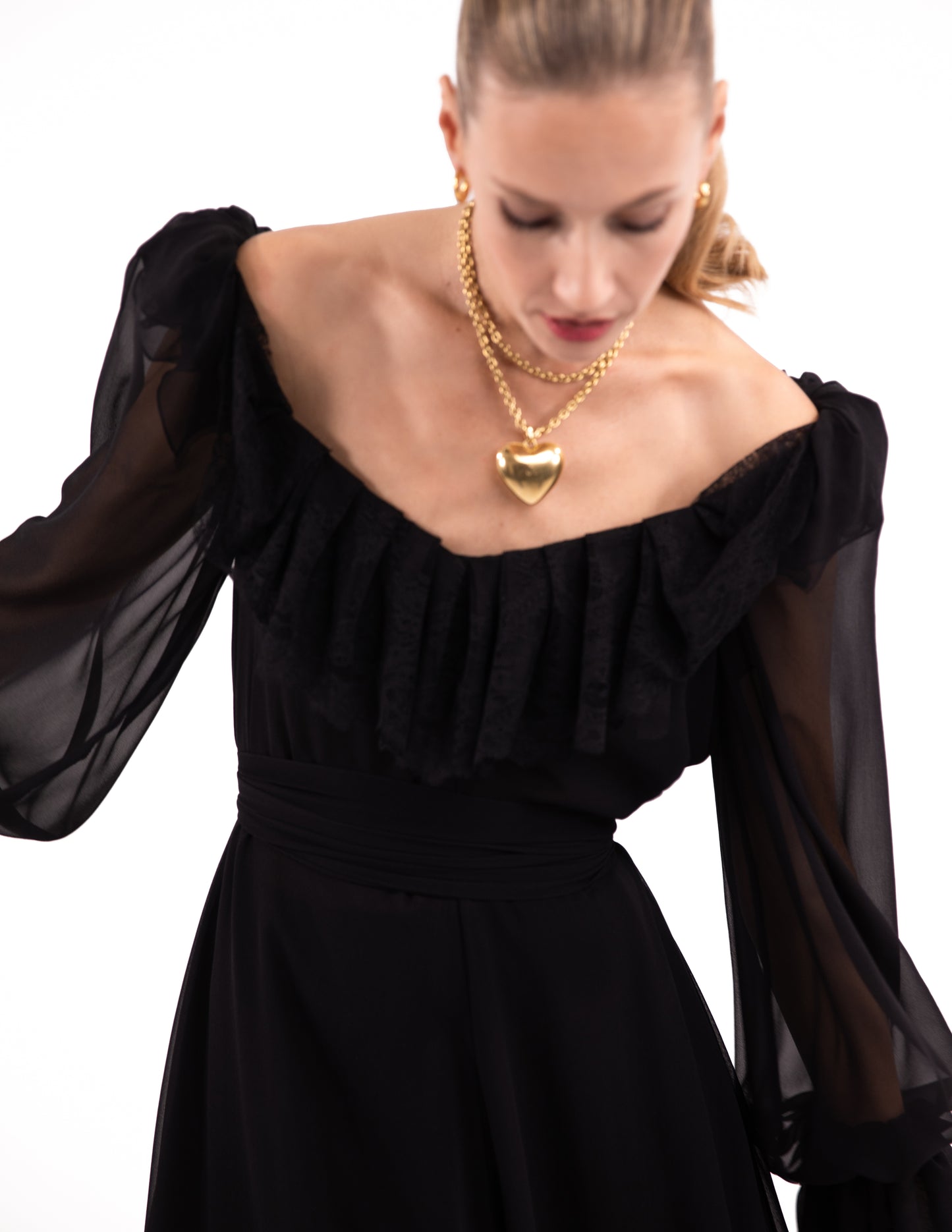 The Irish Twin - The Pachi - Hostwear - black muslin dress - silk fabric - Dentelle de Calais - chiccest hostess - Made in France - Made in Paris - Handmade in Paris - Designed in Paris - Handcrafted - Be my Guest - Made to love and to last - Unique piece made by hand - original and special for Host Wear by The Irish Twin - created by Jill Bauwens