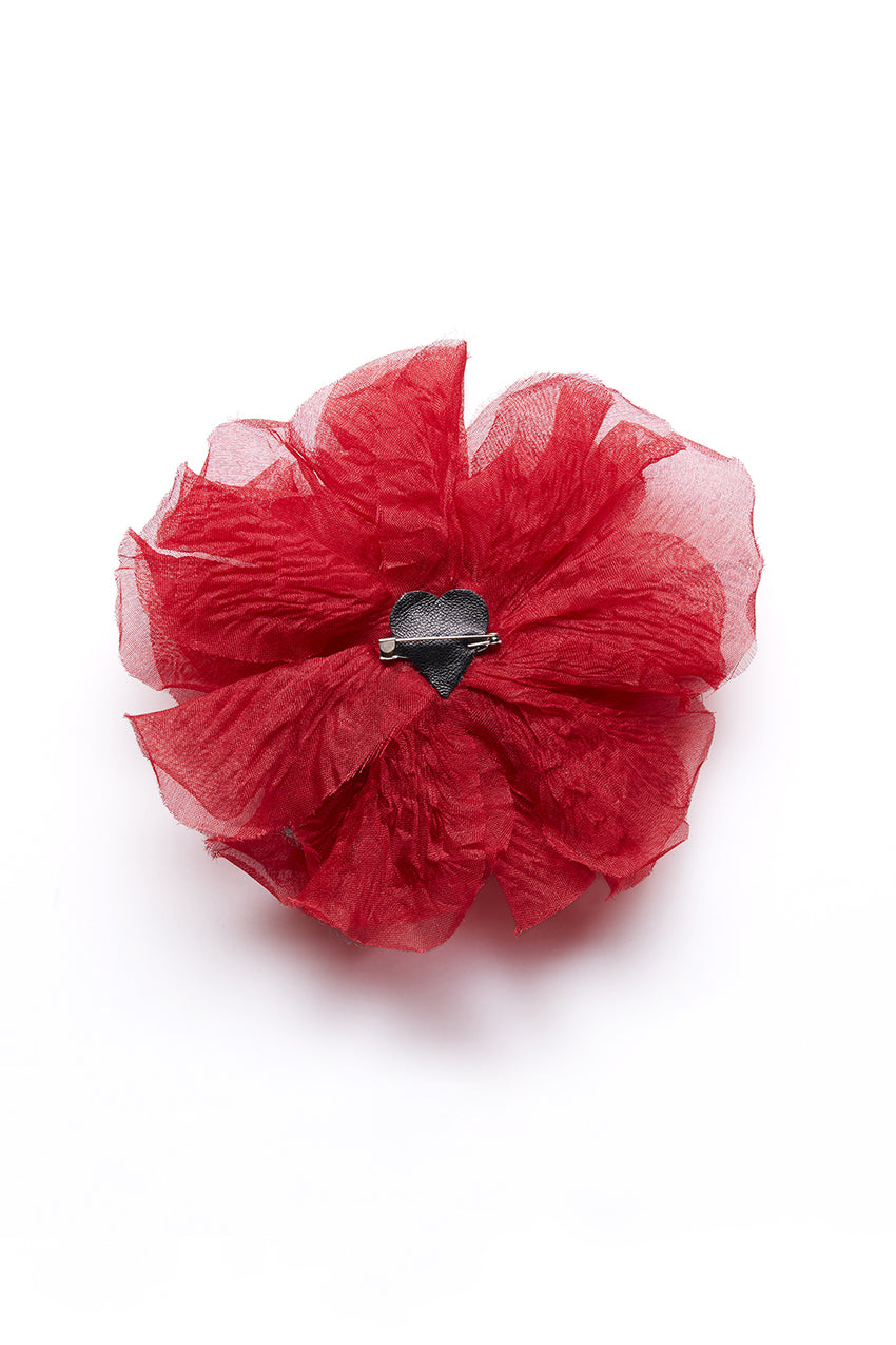 The Irish Twin - Anemone flower Brooch - back view - Red Silk organza fabric - Made in France - Made in Paris - Handmade in Paris - Designed in Paris - Handcrafted - Be my Guest - Made to love and to last - Unique piece made by hand - original and special for Host Wear by The Irish Twin - created by Jill Bauwens